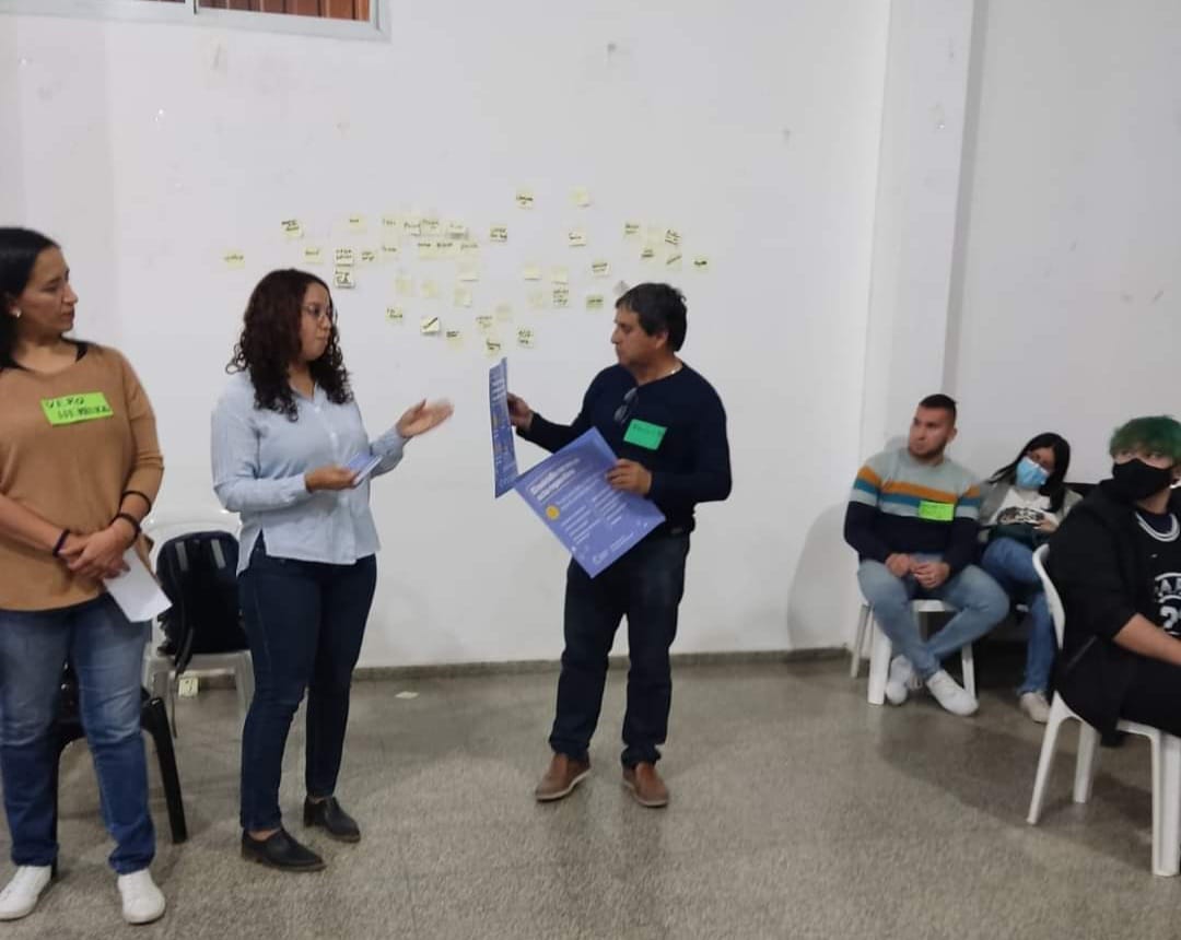 Encuentros comunitarios «Prevenir el suicidio es cosa de todos»