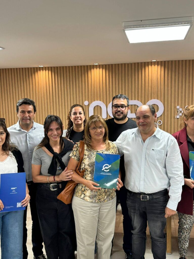 Entregamos los primeros 292 créditos del Instituto Municipal de Emprendedores,