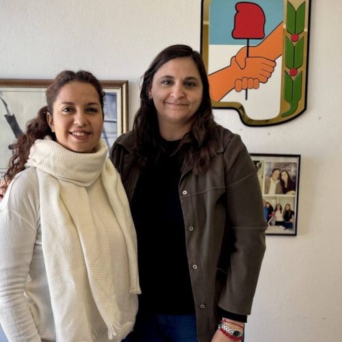 Compartí un valioso encuentro con María Ester Zani, presidenta de la Asociación Civil Pibes Esperanza, una organización sin fines de lucro que viene trabajando con enorme compromiso por un futuro mejor para niños, niñas, adolescentes y sus familias.