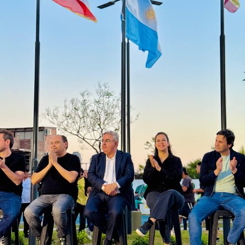 La plaza Las Acacias del barrio 23 de Abril ya luce renovada